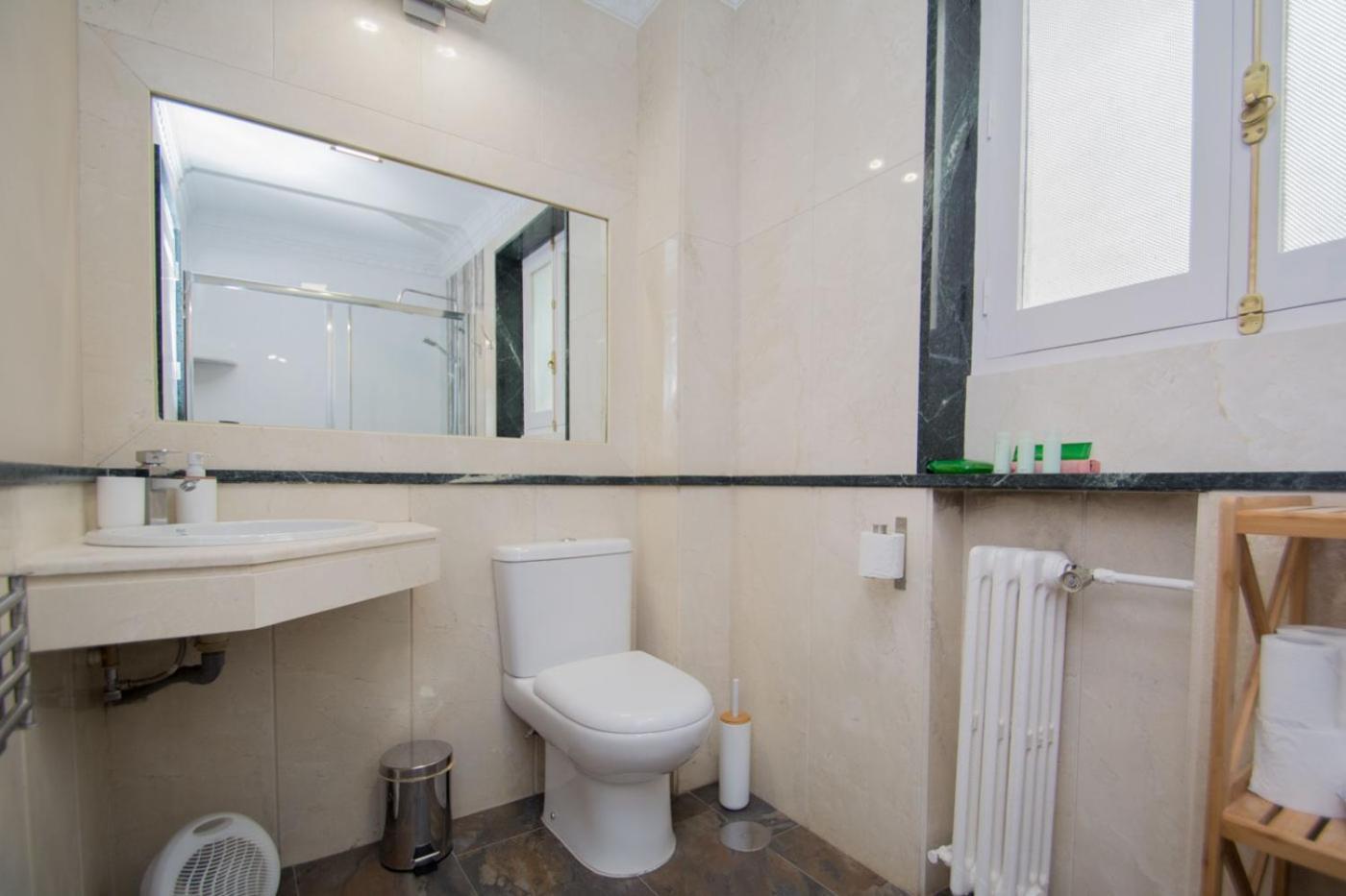 Apartamento Recogidas 39 Granada Bagian luar foto