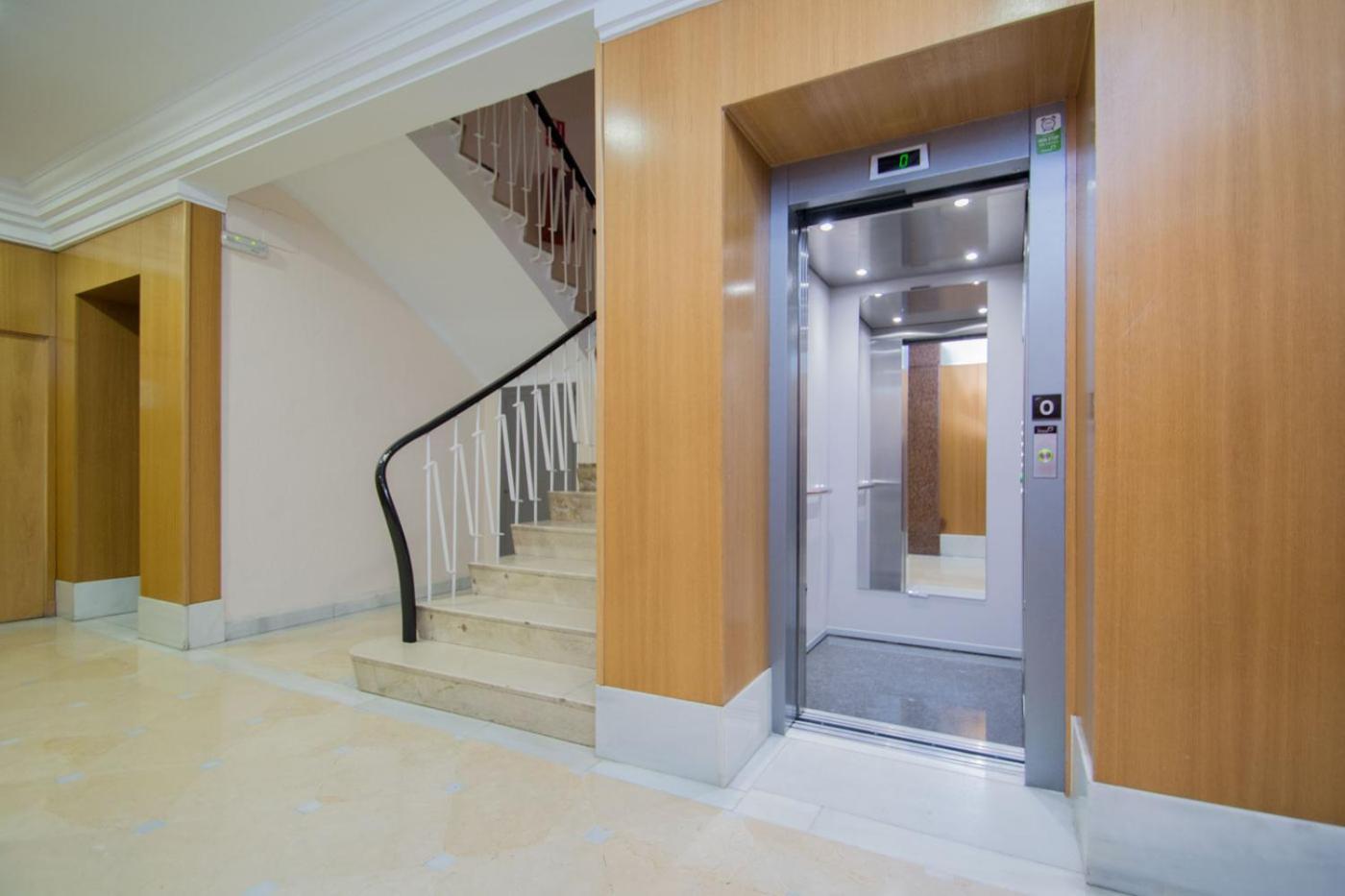 Apartamento Recogidas 39 Granada Bagian luar foto